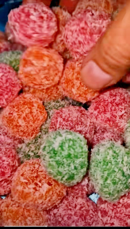 Gekleurde cassaveballen
