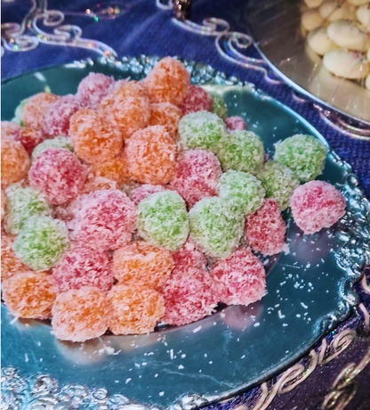 Gekleurde cassaveballen
