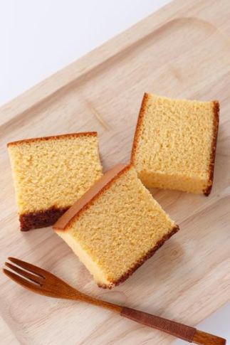 Eksi Koekoe - Luchtige cake